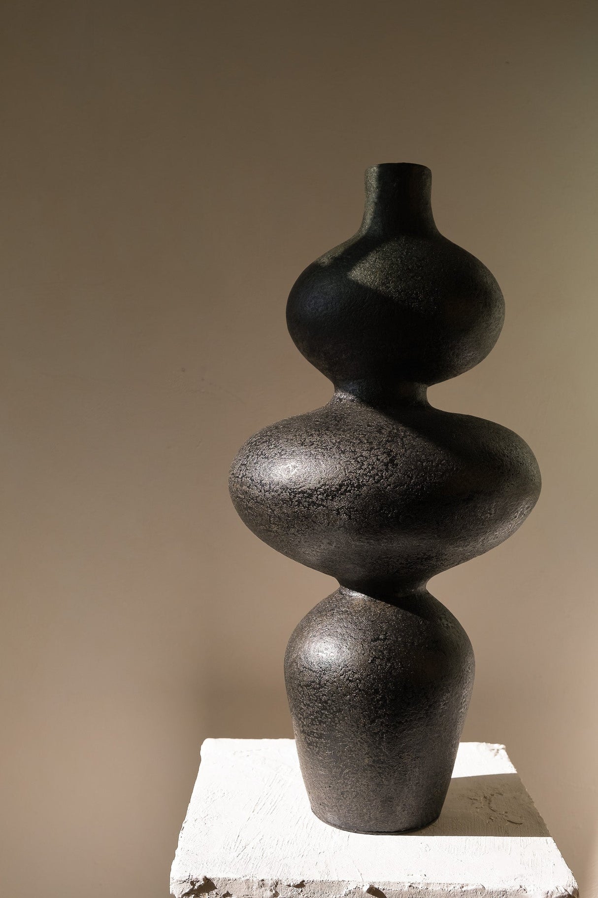 Sewu Vessel Charcoal - Sumiye Co