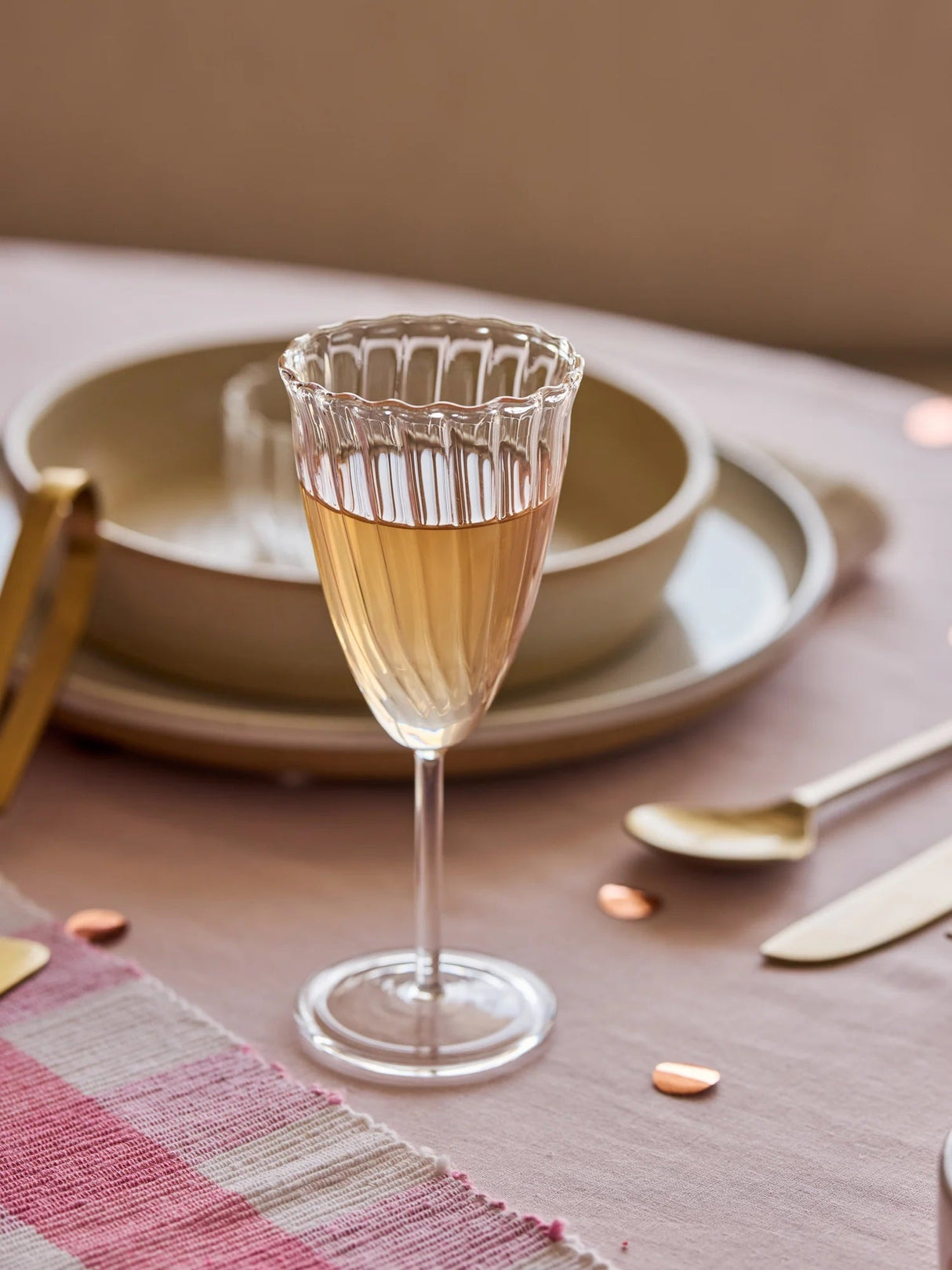 Kira Stemware Champagne Flutes - Set of 2 - Sumiye Co