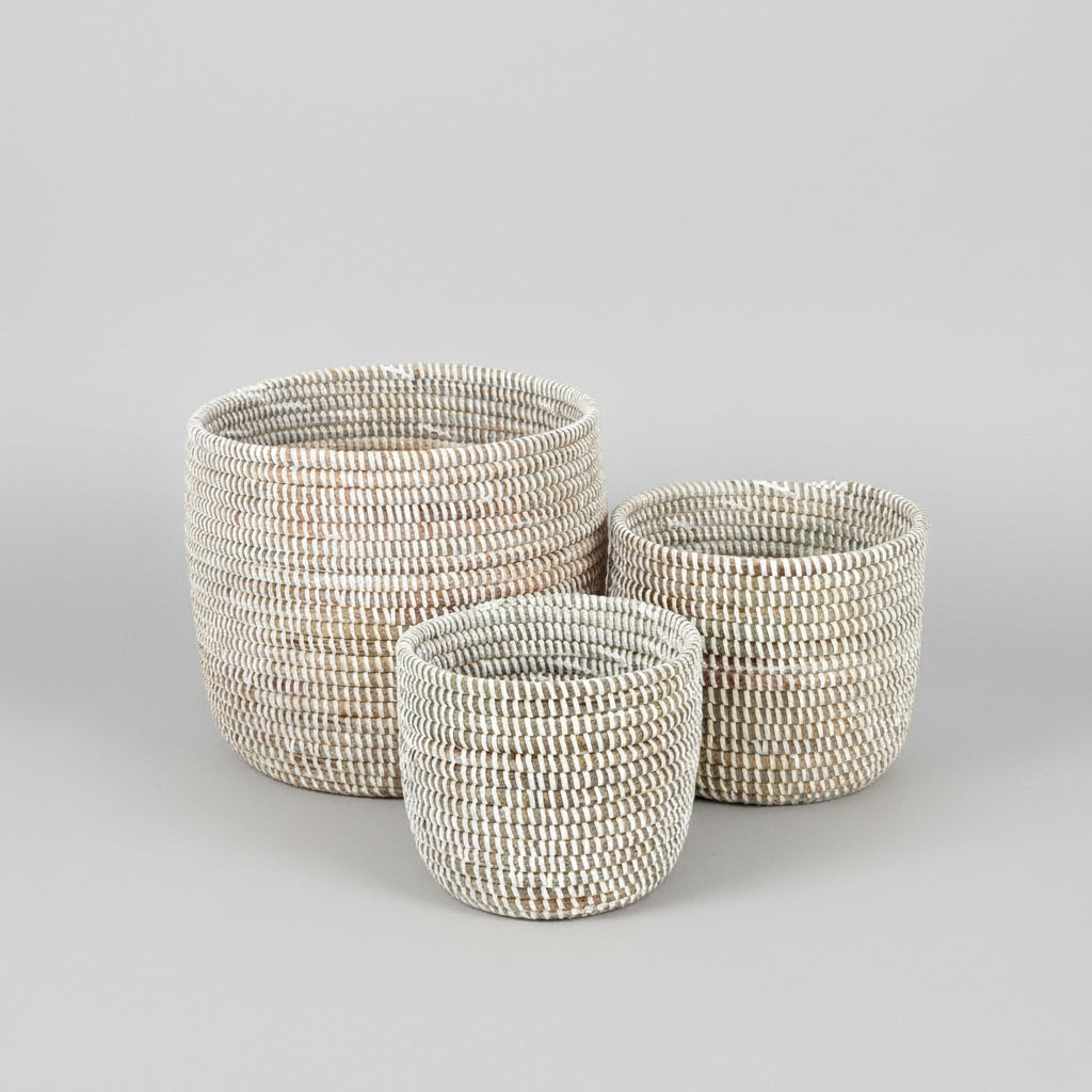 Catch-All / Planter Basket Monochrome White - Large - Sumiye Co