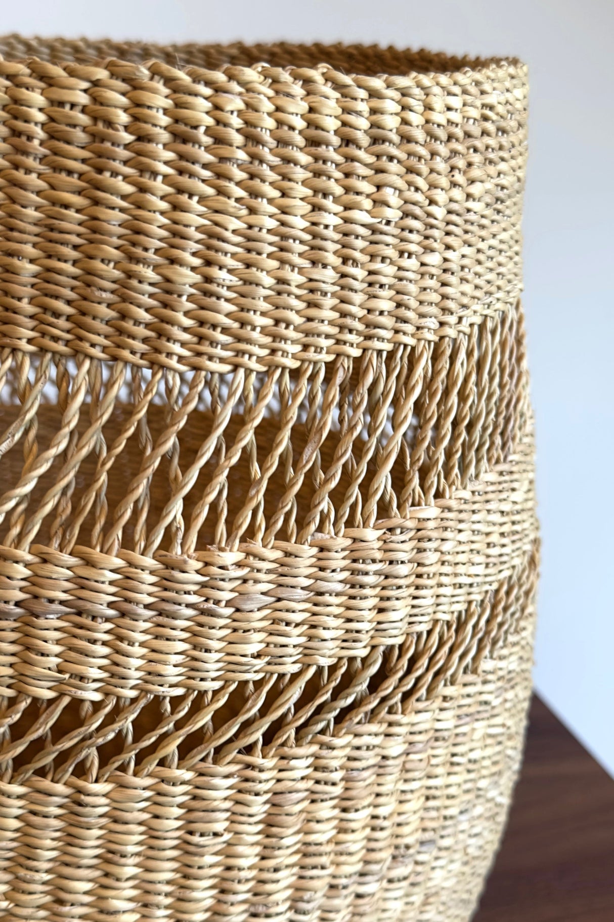 Mixed Weave Natural Planter Basket - Medium