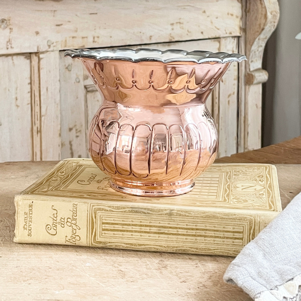 Copper Peach Sangria Candle | Vintage French Inspired - Sumiye Co
