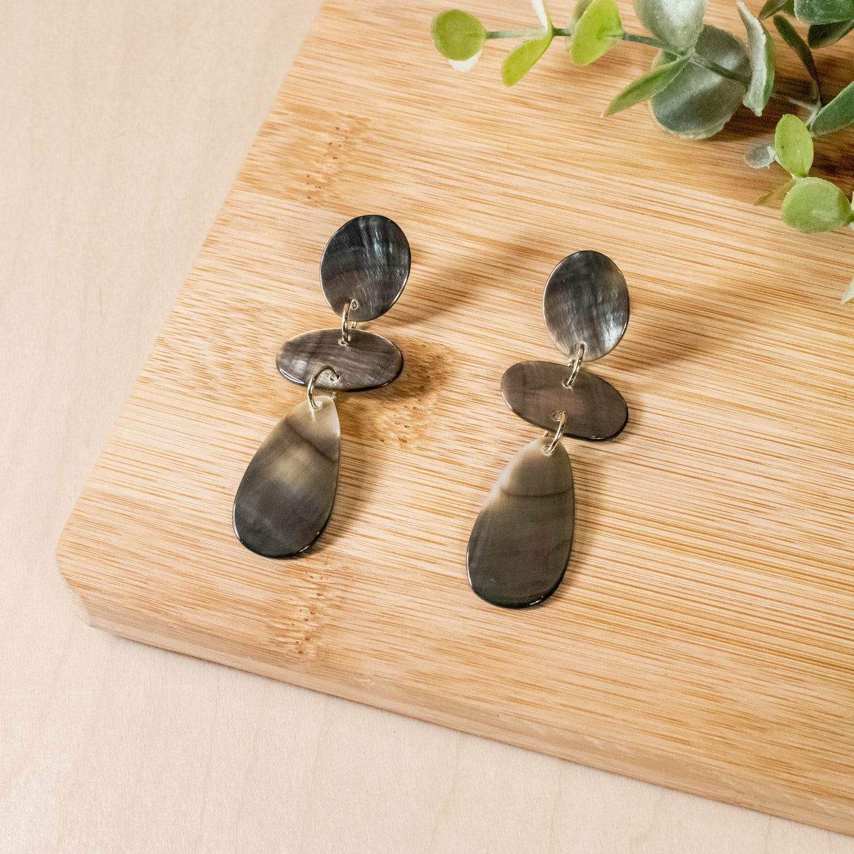 Earrings, Jewelry - Mother of Pearl Black Raindrop Earrings | LIKHÂ - LIKHÂ