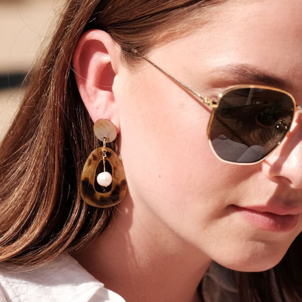 Mother of Pearl Earrings with Inner Pearl - Brown Tiger - Sumiye Co