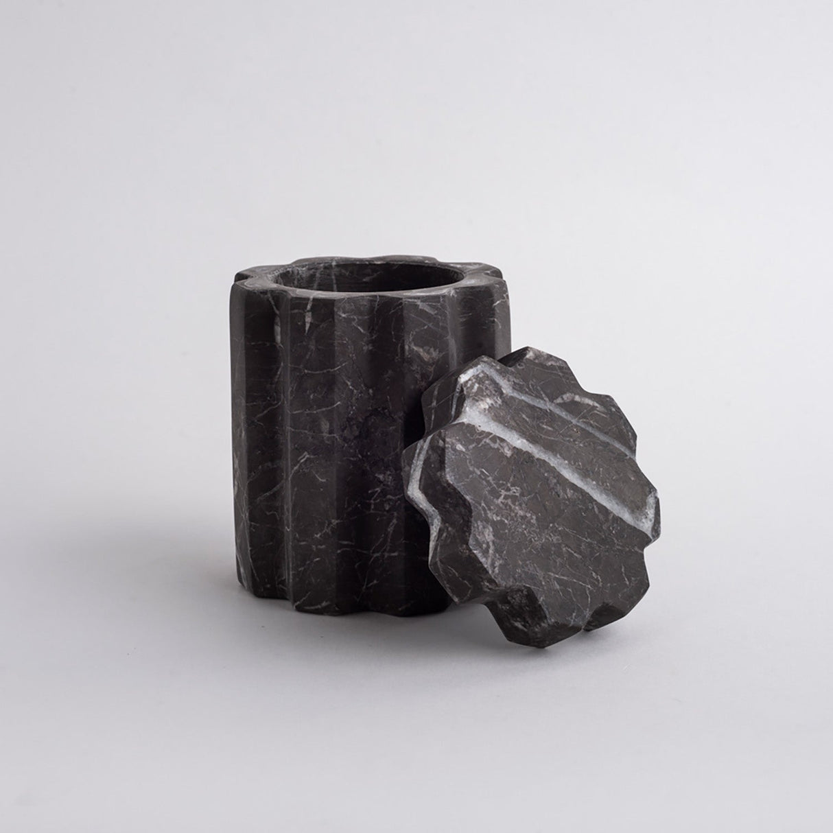 Tauro Container - Black Marble - Sumiye Co
