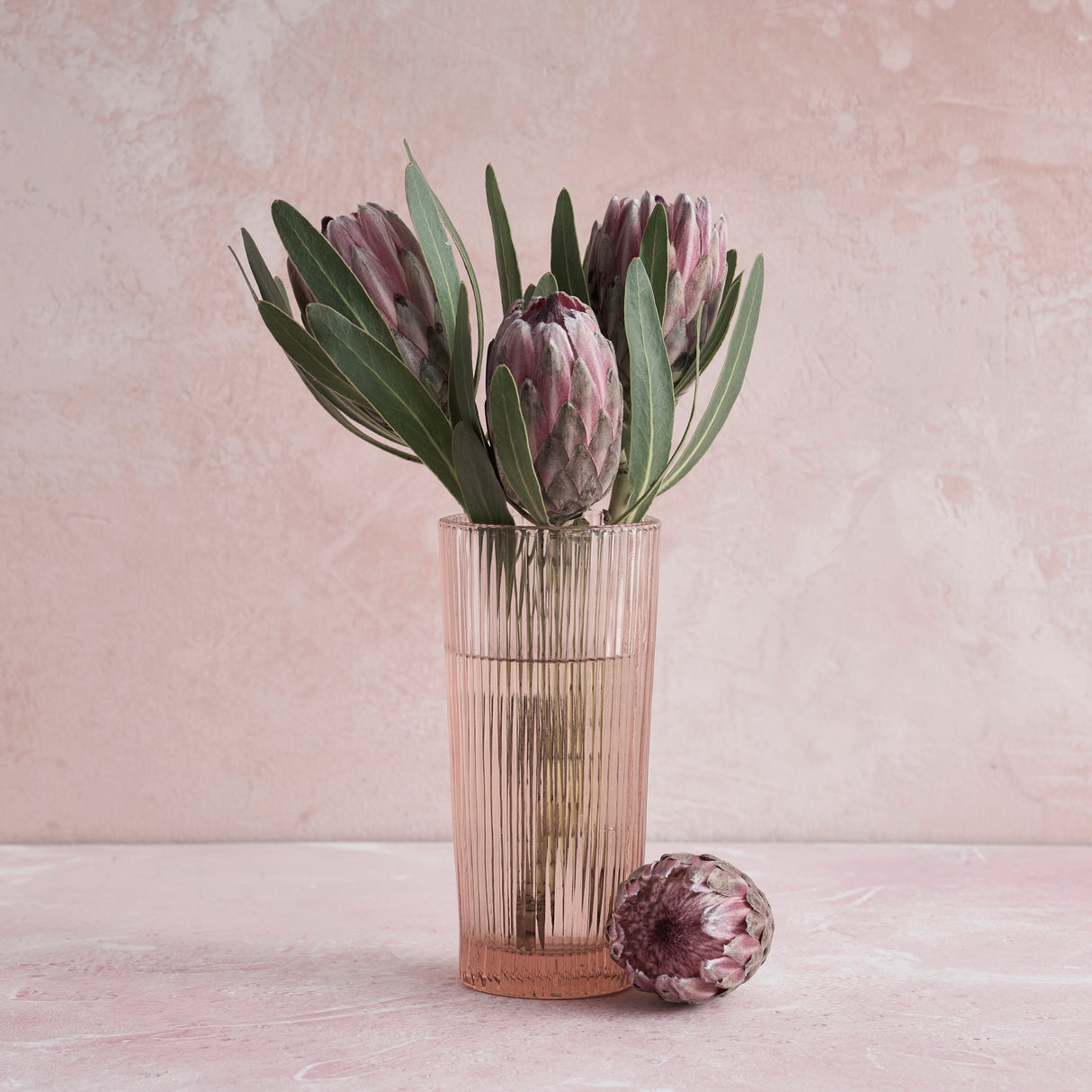 Pink Glass Column Vase - Sumiye Co