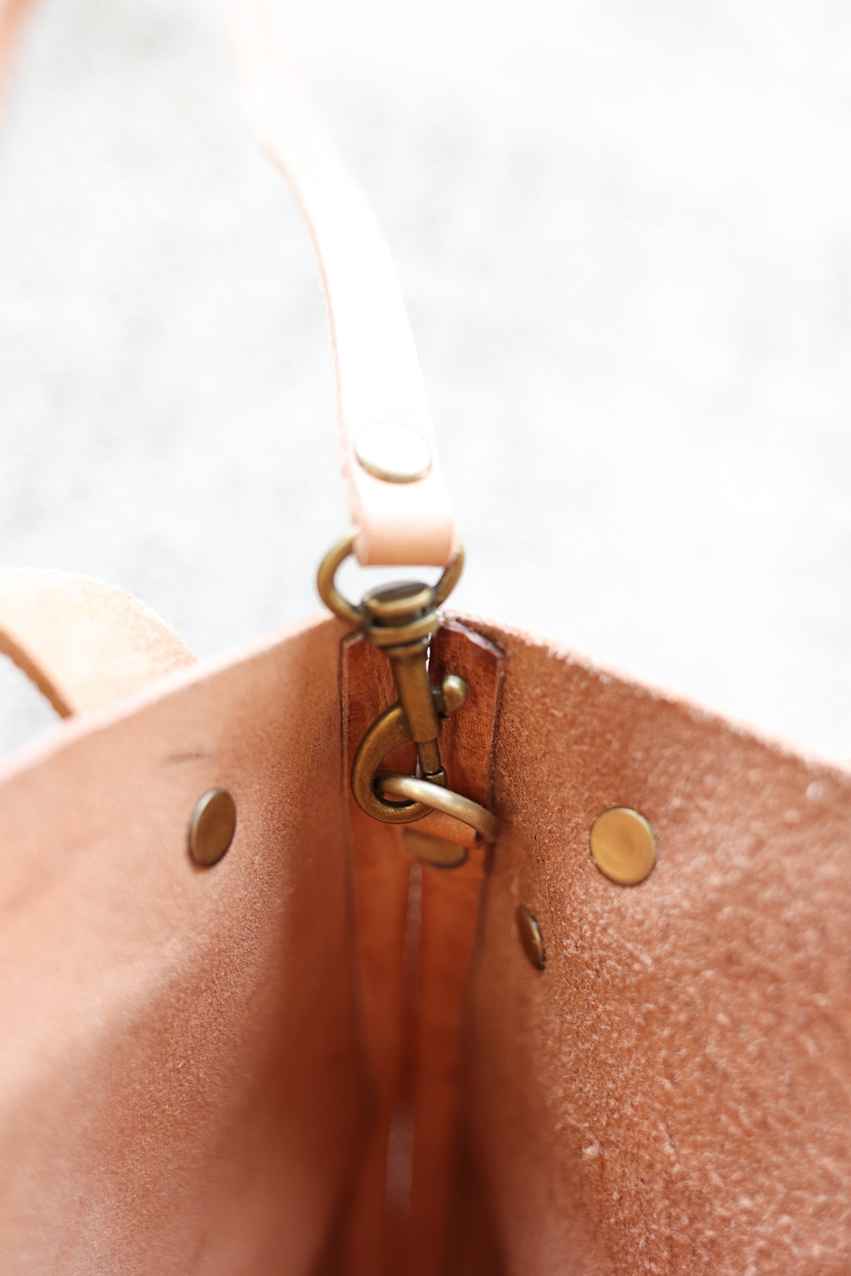 Atlas Mini Crossbody Tote - Sumiye Co