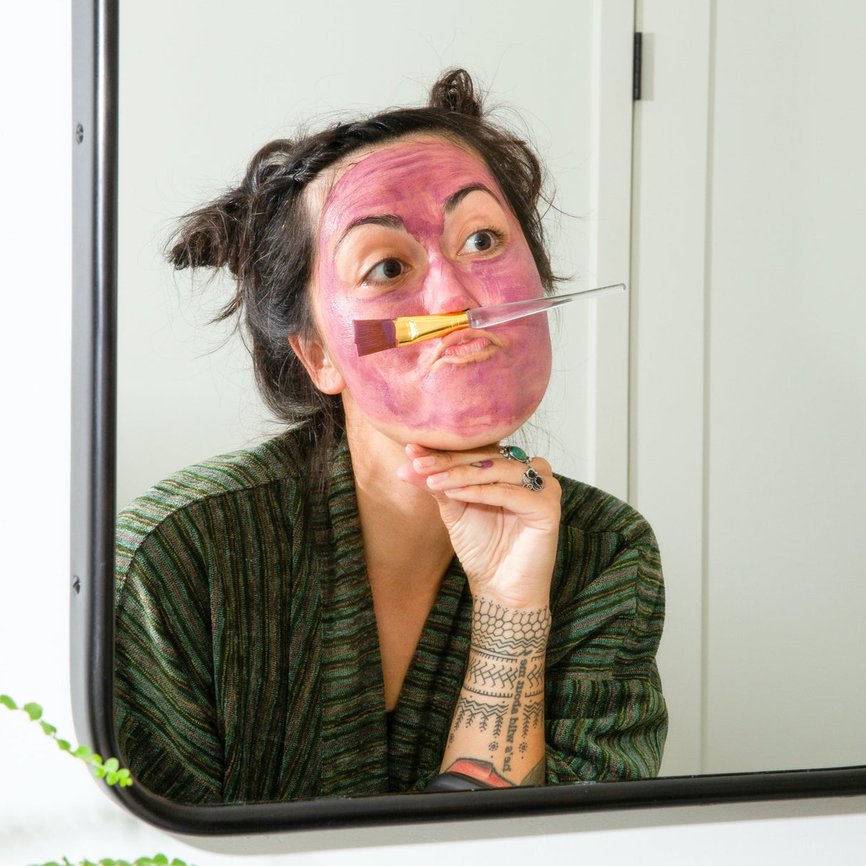 Bentonite Clay + Rose Face Mask - Sumiye Co