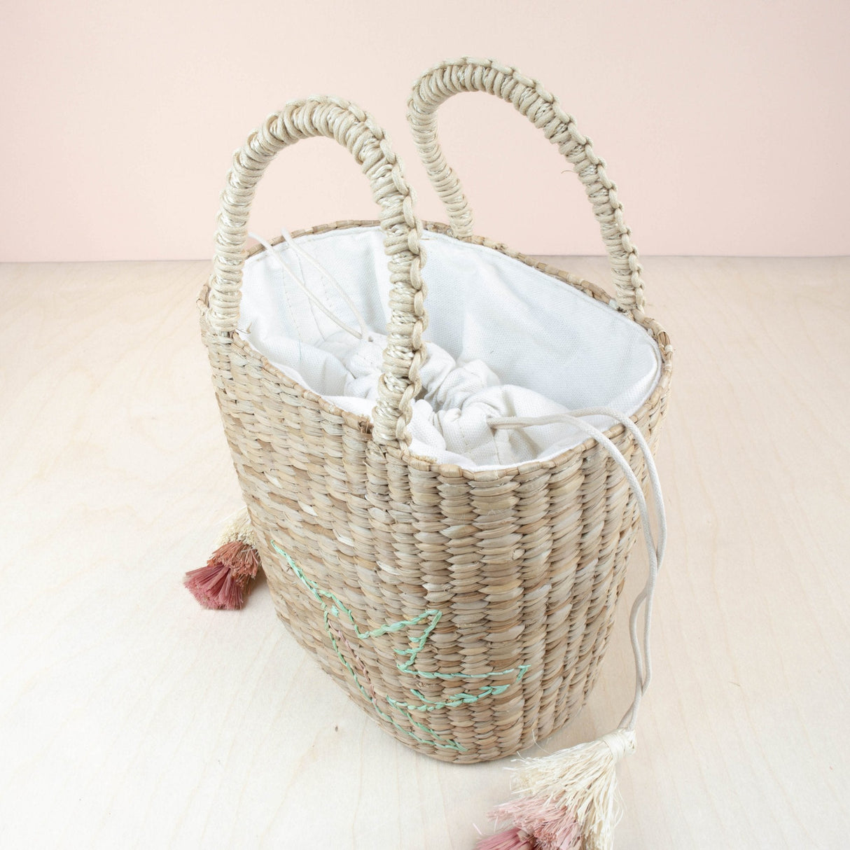 Handbags - Mini Modern Straw Tote with Embroidered Hummingbird - Woven Tote Bag | LIKHA - LIKHÂ
