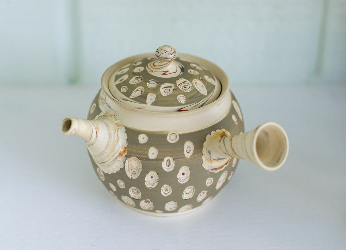 Japanese Green Tea Set - Teapot with Filters (370ml) Two Cups - Sumiye Co