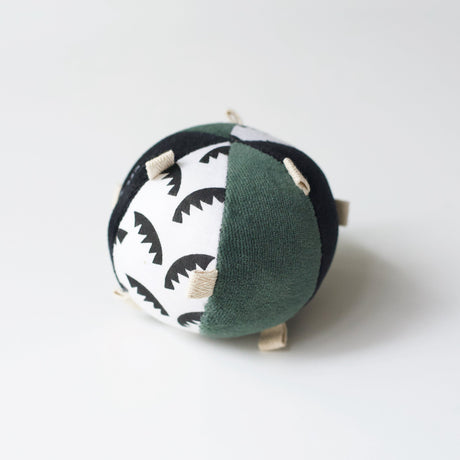 Taggy Ball with Rattle Jungle Leaves - Sumiye Co