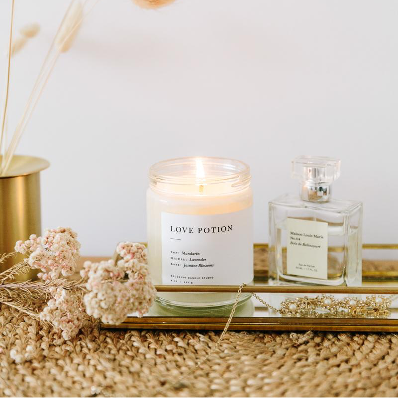 Vela perfumada minimalista Love Potion