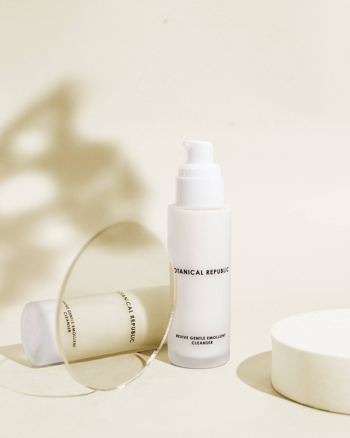 Revive Gentle Emollient Cleanser - Sumiye Co