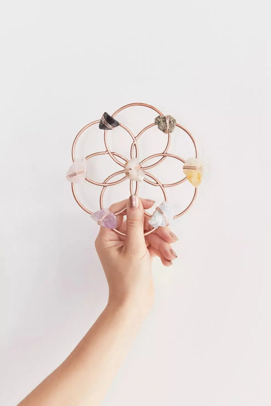 Small Flower of Life Healing Crystal Grid by Ariana Ost