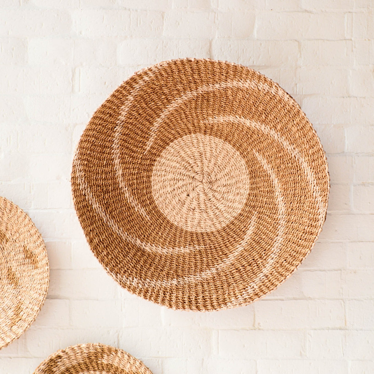 Wall Baskets - Natural + Brown Wall Baskets, Large - Round Wall Baskets | LIKHÂ - LIKHÂ