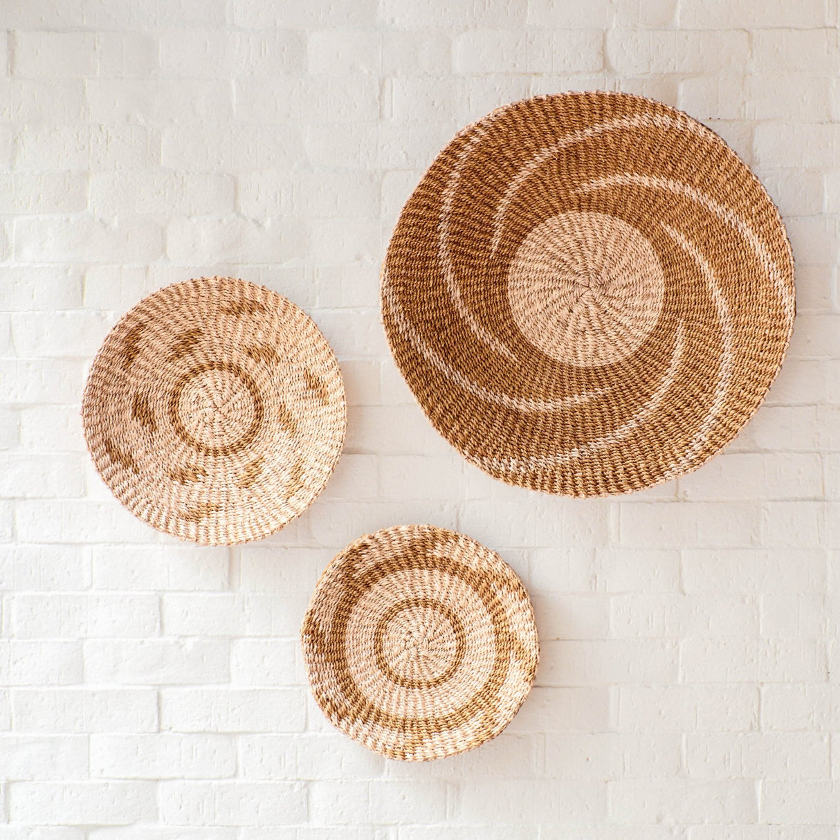 Wall Baskets - Natural + Brown Wall Baskets, Large - Round Wall Baskets | LIKHÂ - LIKHÂ