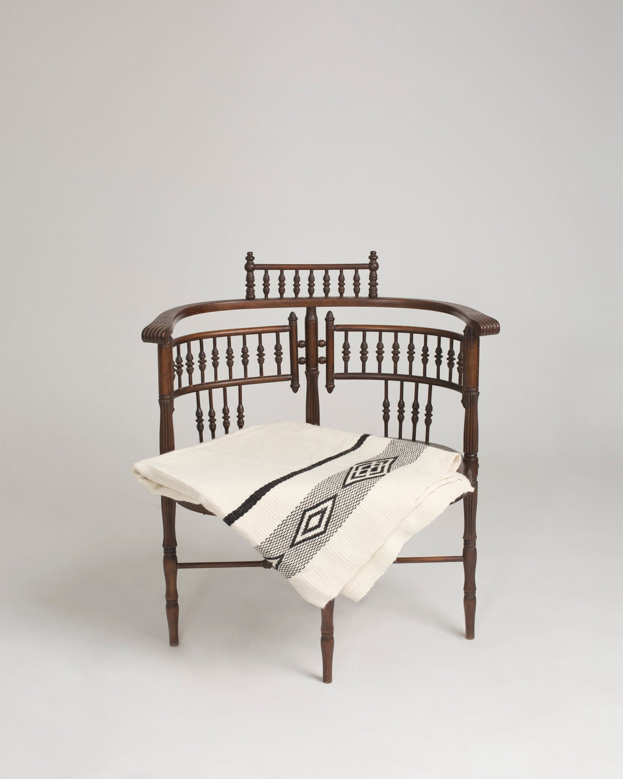 Wide Diagonal Alpaca Blanket - Sumiye Co