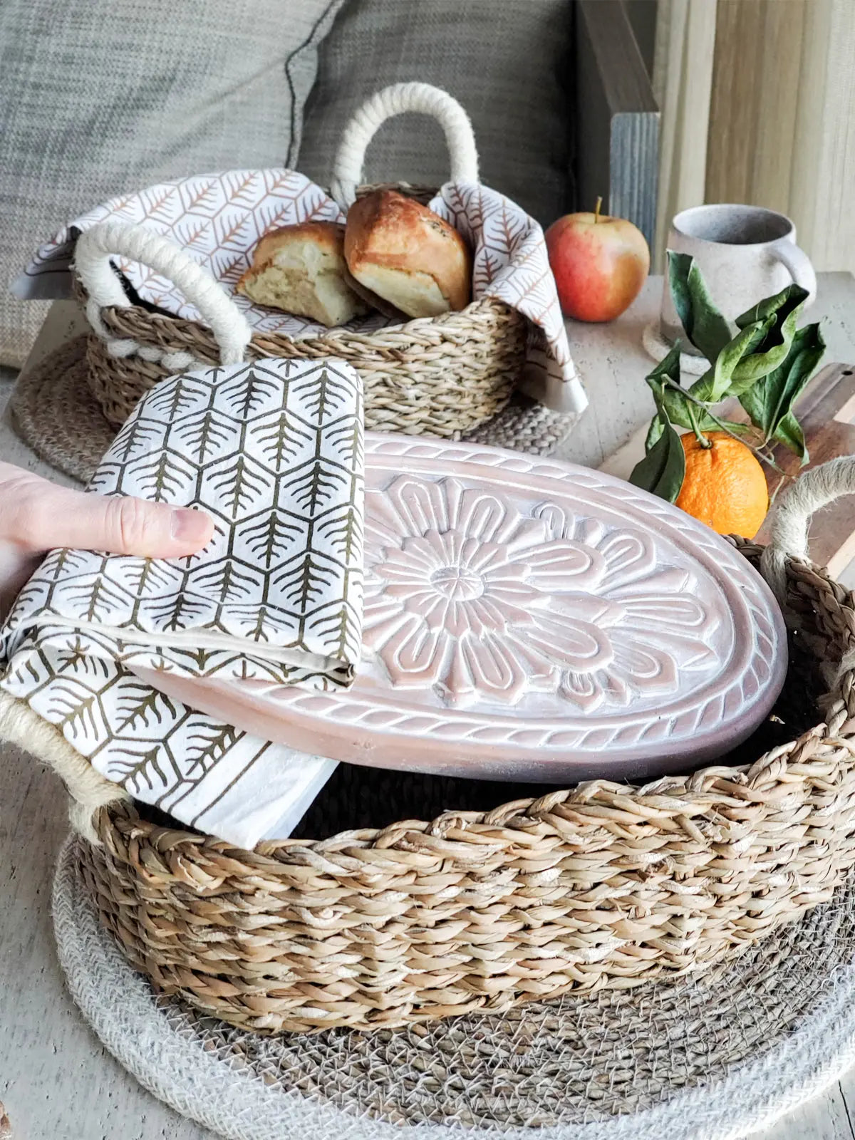 Bread Warmer & Basket Gift Set + Tea Towel (Flower) KORISSA