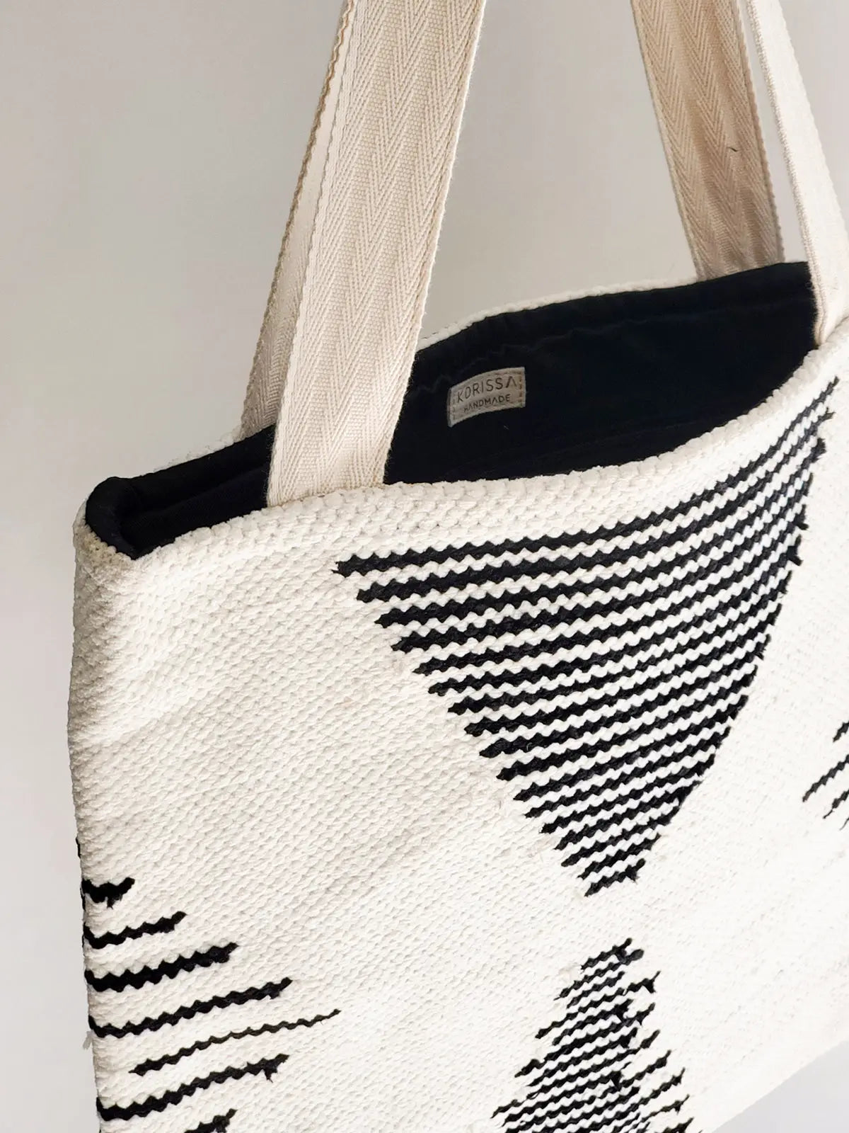 Kalo Shoulder Tote KORISSA