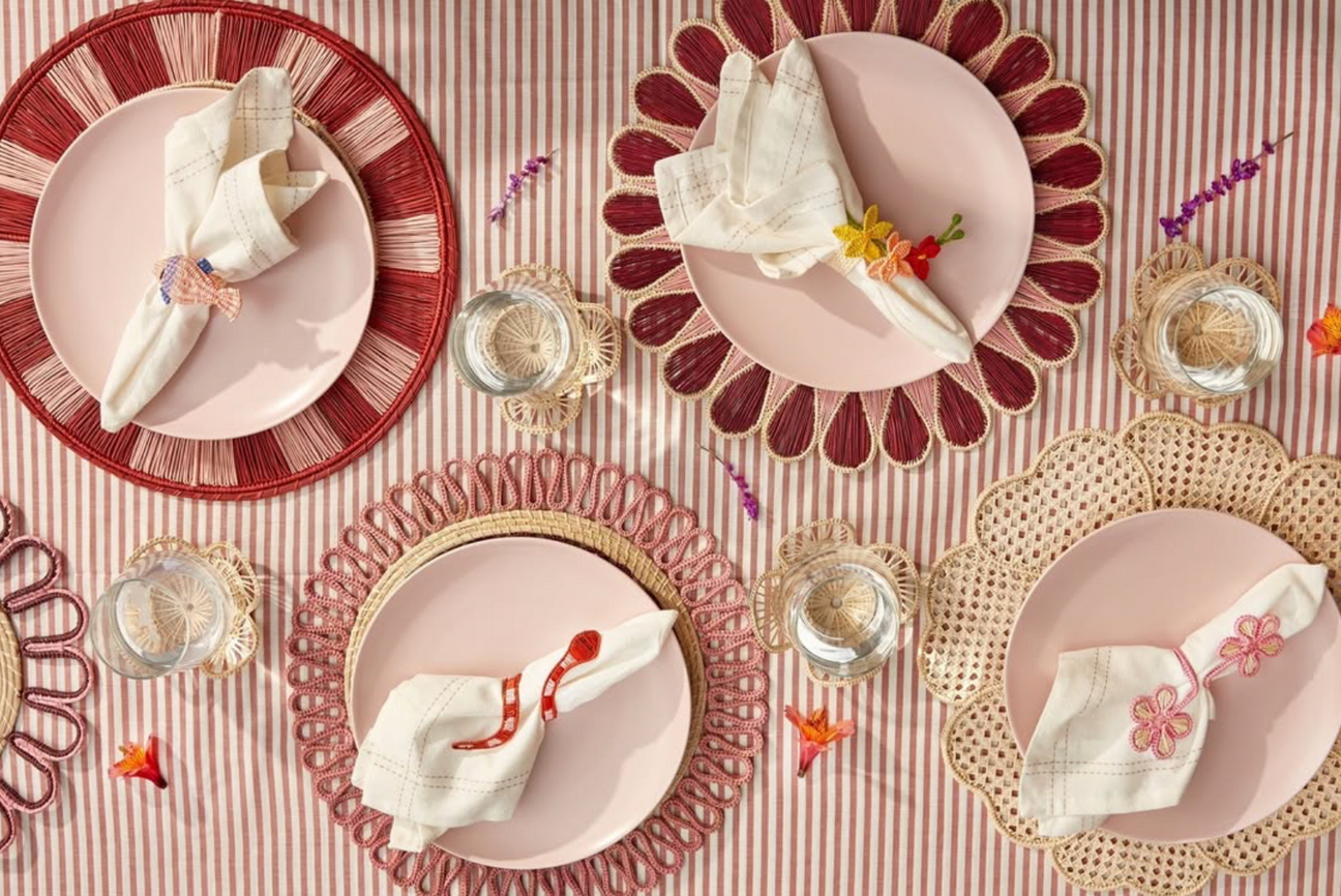 Coro Cora - Vibrant Tabletop Decor From Colombia