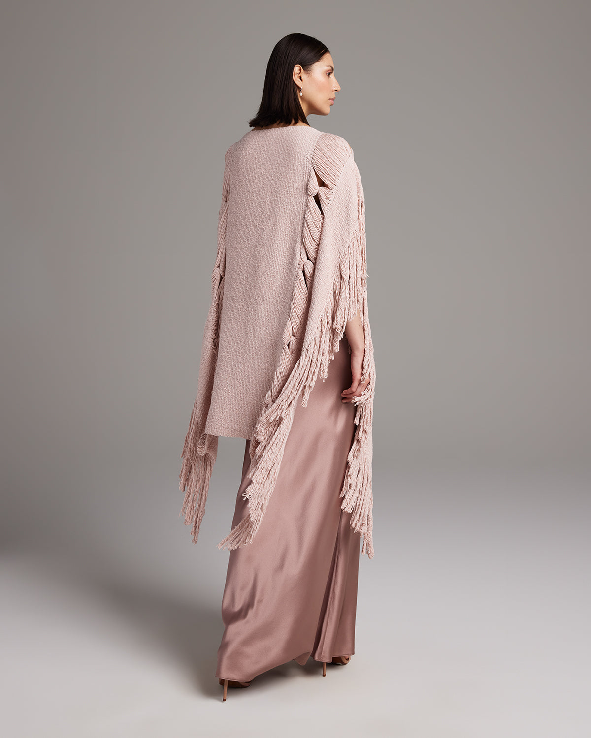 Lace Fringe Manta - Sumiye Co