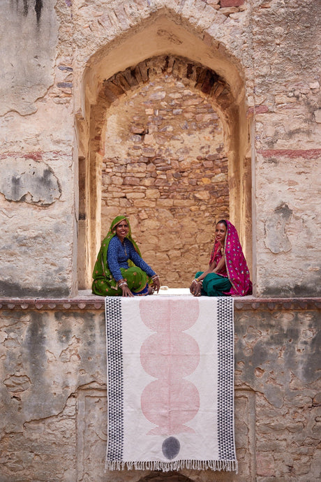 Plentiful Rug - Sumiye Co