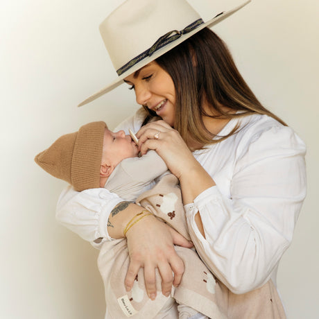 Sheep Knit Baby Blanket - Sumiye Co