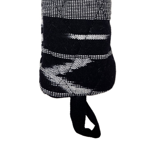 Black and white pattern on a white background