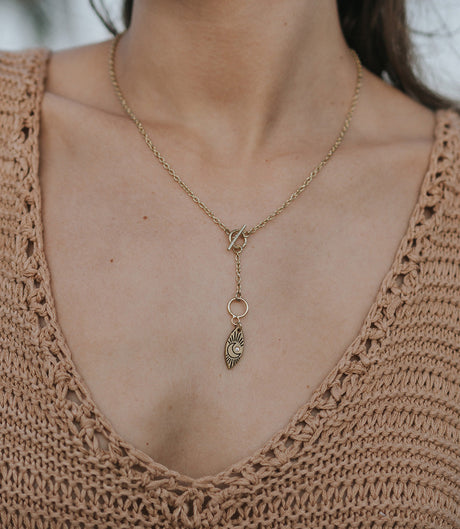 Ruchi Crescent Moon Charm Gold Dainty Drop Lariat Necklace - Sumiye Co