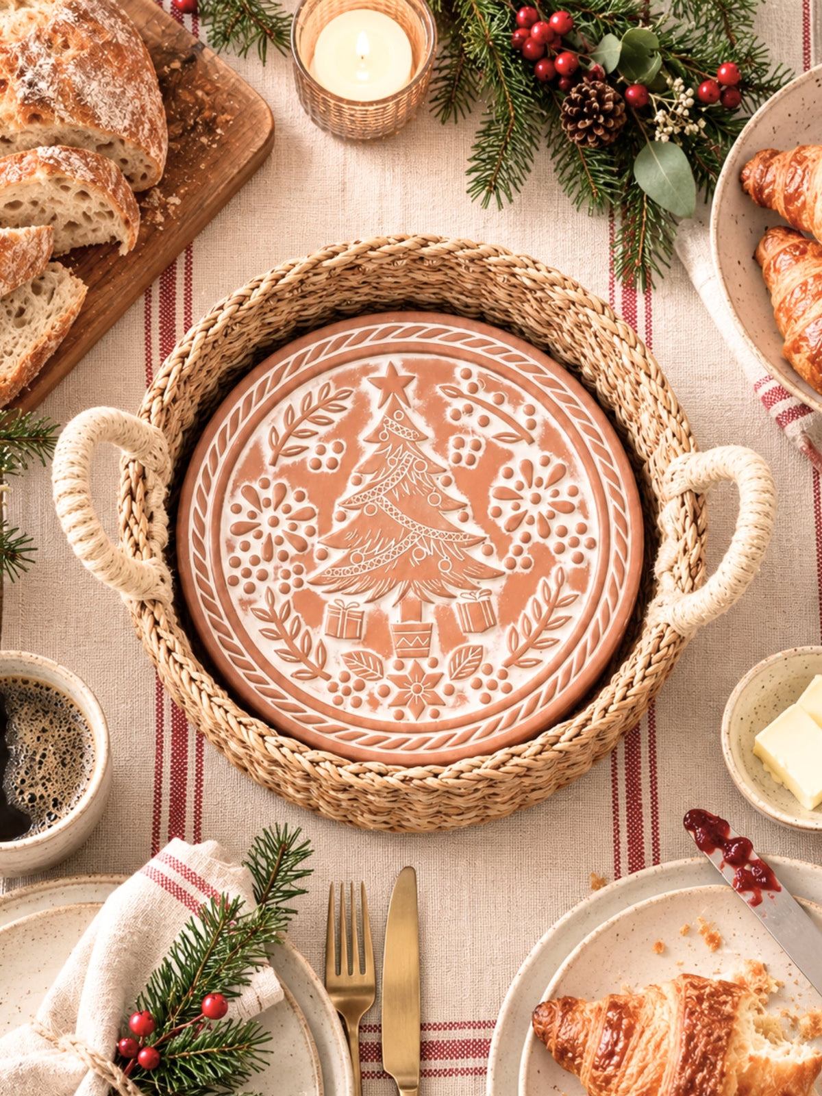 Bread Warmer & Basket Gift Set with Tea Towel - Christmas Round-1