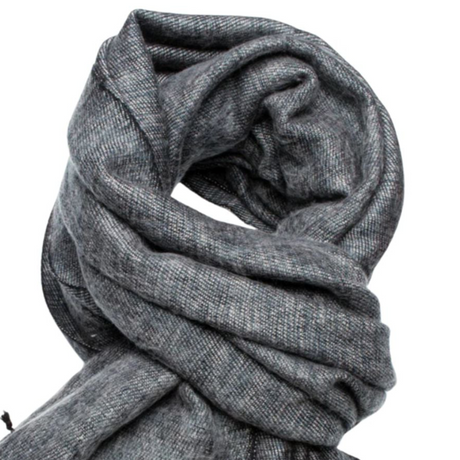 Lobuche Yak Shawl Peak - Sumiye Co