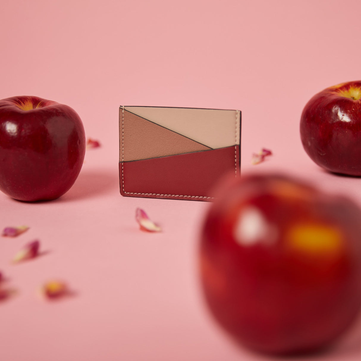 Gala Puzzle Cardholder (Red Mix)