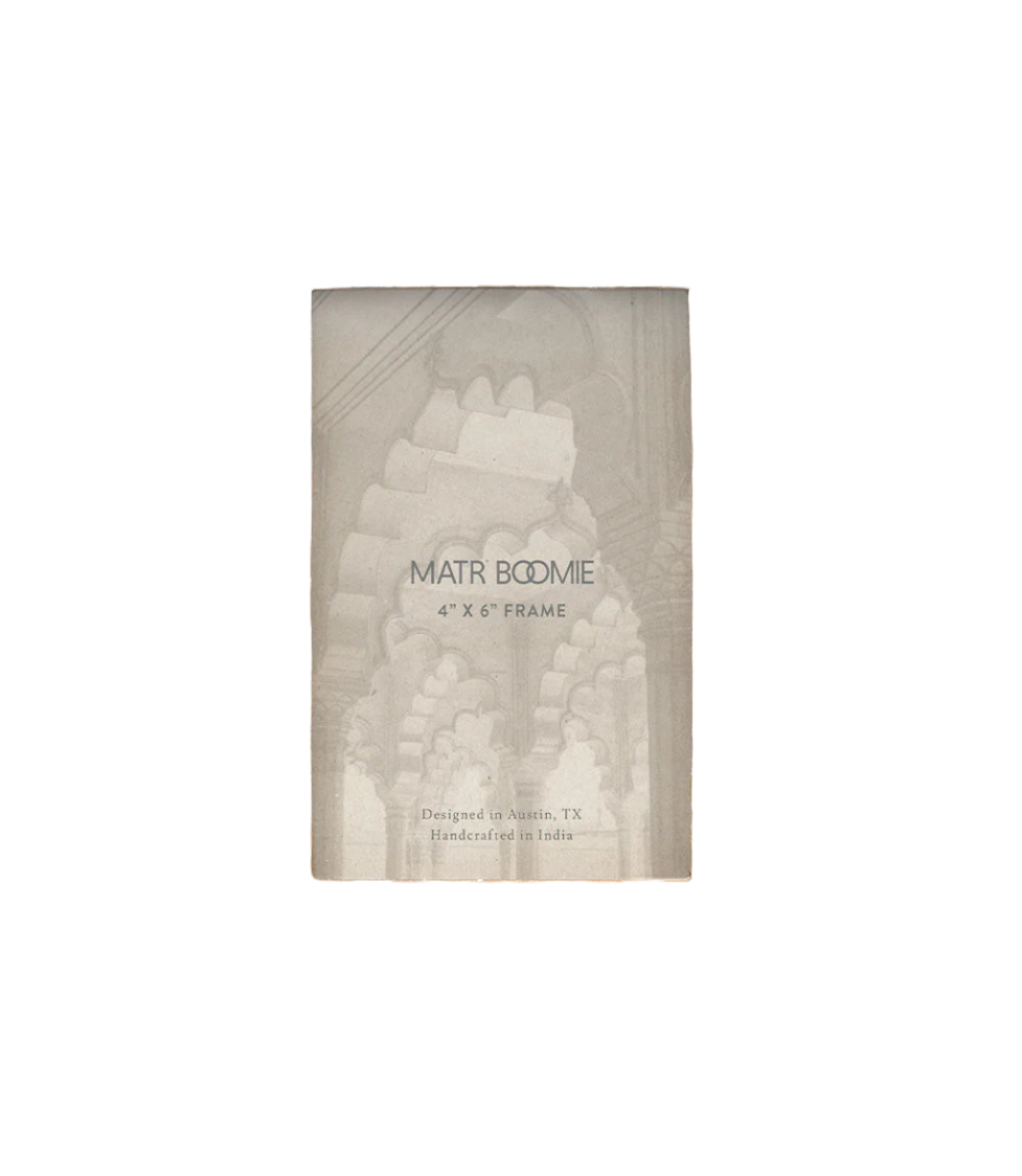 Matr Boomie frame packaging on a white background