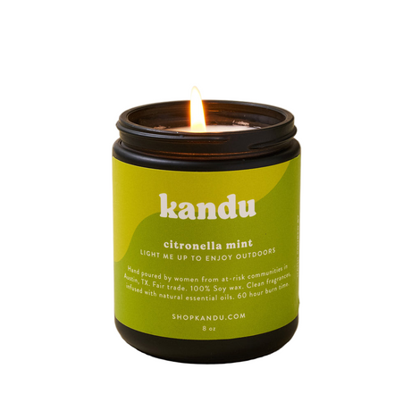 Kandu citronella mint candle on a white background