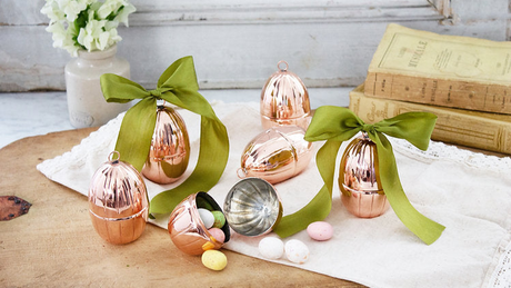 Copper Handmade Egg Ornaments Set/4 | Vintage Inspired - Sumiye Co