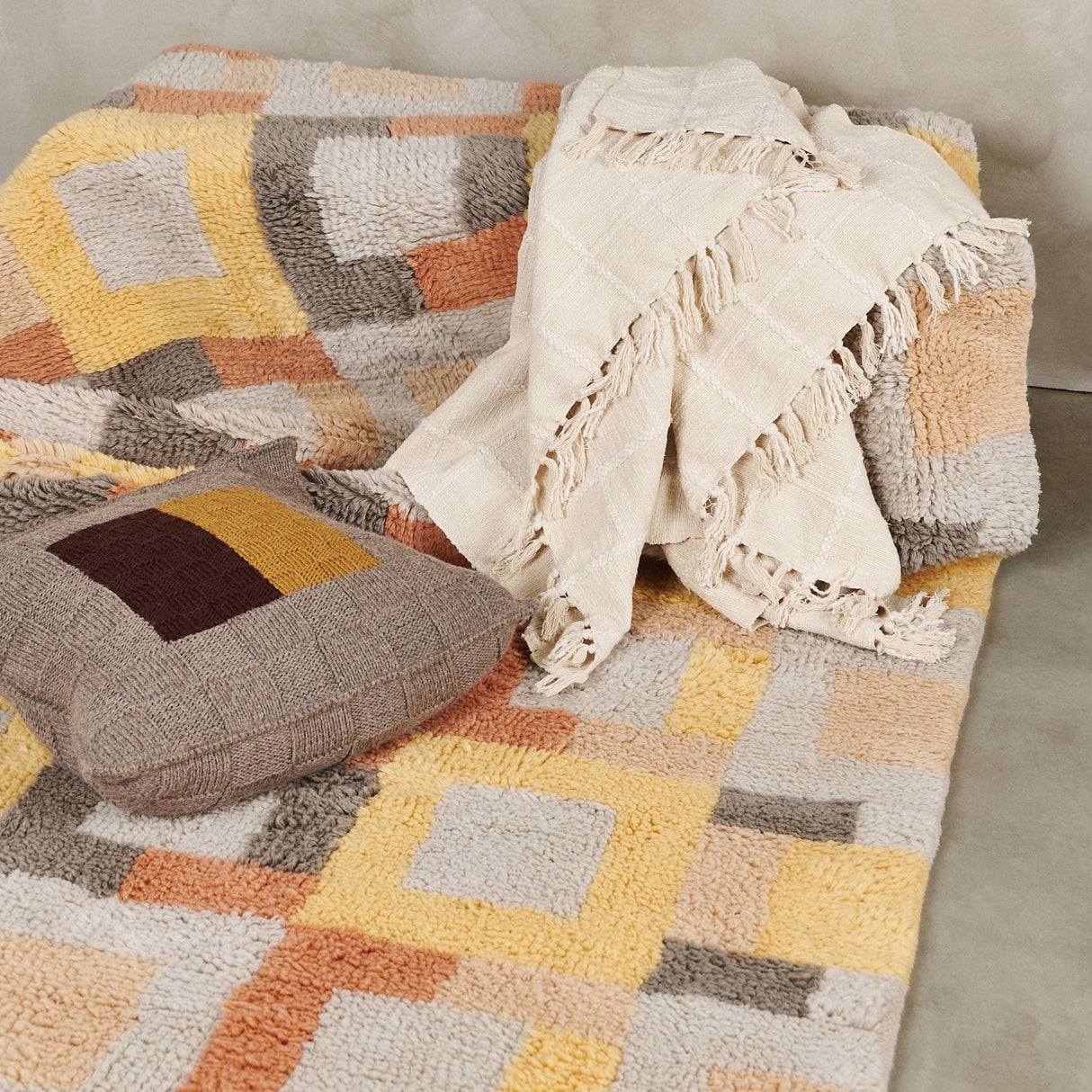 Sea Shell White Textured Checks Handloom Throw - Sumiye Co