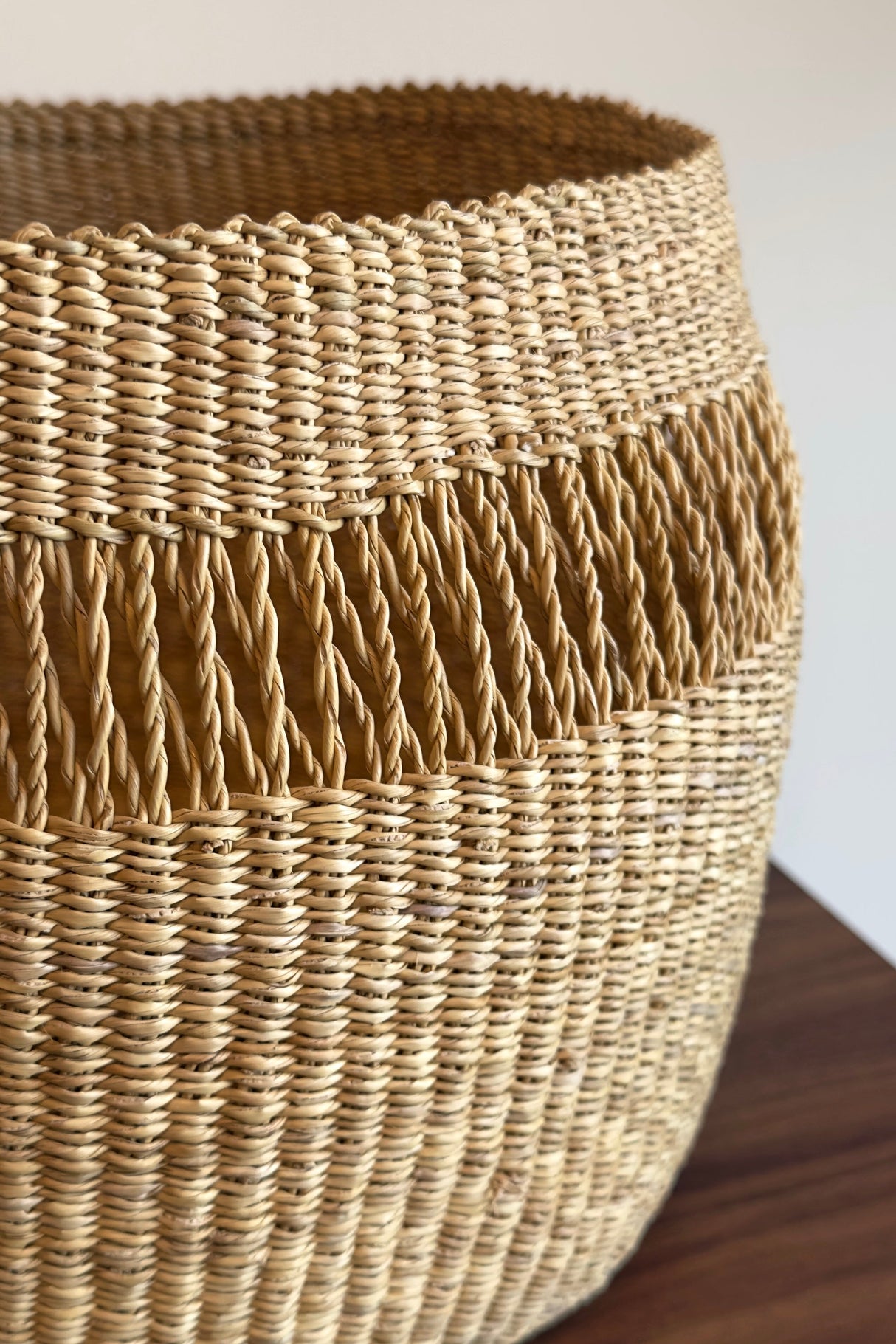 Mixed Weave Natural Planter Basket - Small