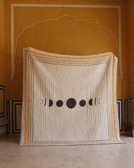 New Moon Quilt - Sumiye Co