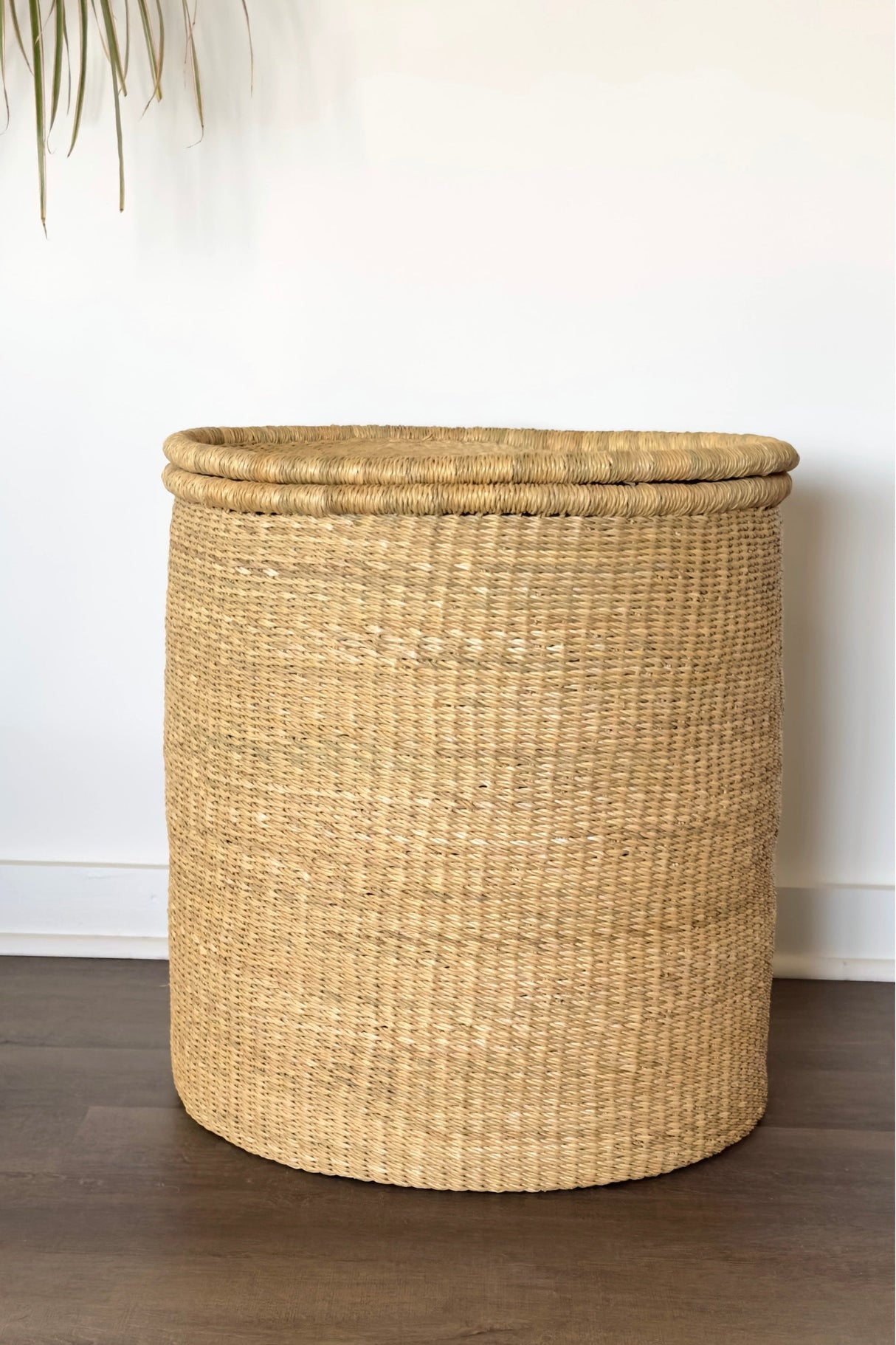 Handwoven Hamper with Lid - Natural - Sumiye Co