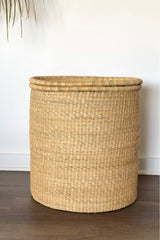 Handwoven Hamper with Lid - Natural - Sumiye Co