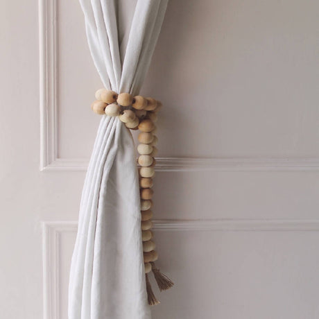 Farmhouse Wooden Beads & Jute Garland | Home Decor - Sumiye Co