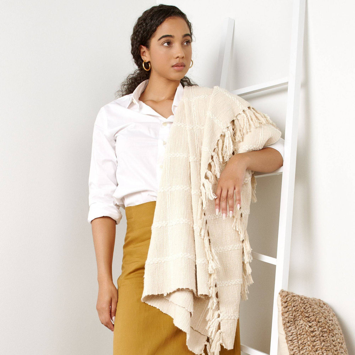 Sea Shell White Textured Checks Handloom Throw - Sumiye Co