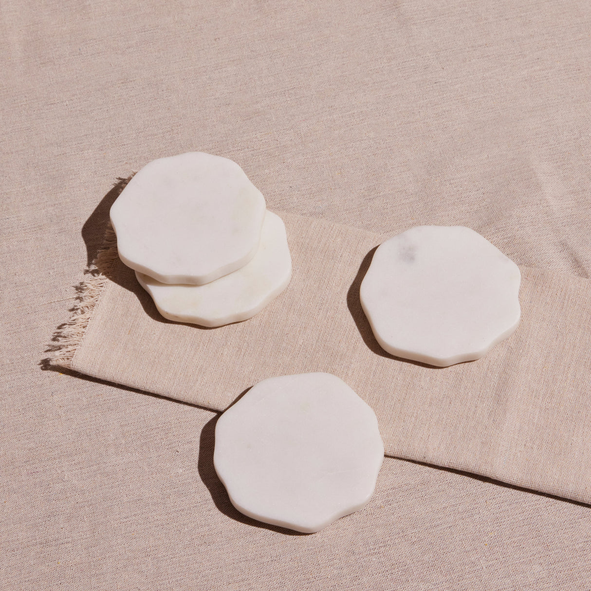 Flor Marble Coasters - Set of 4 - Sumiye Co