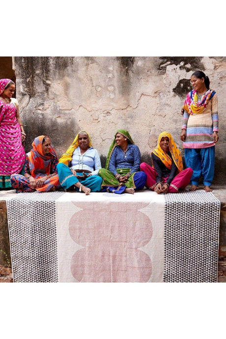 Plentiful Rug - Sumiye Co