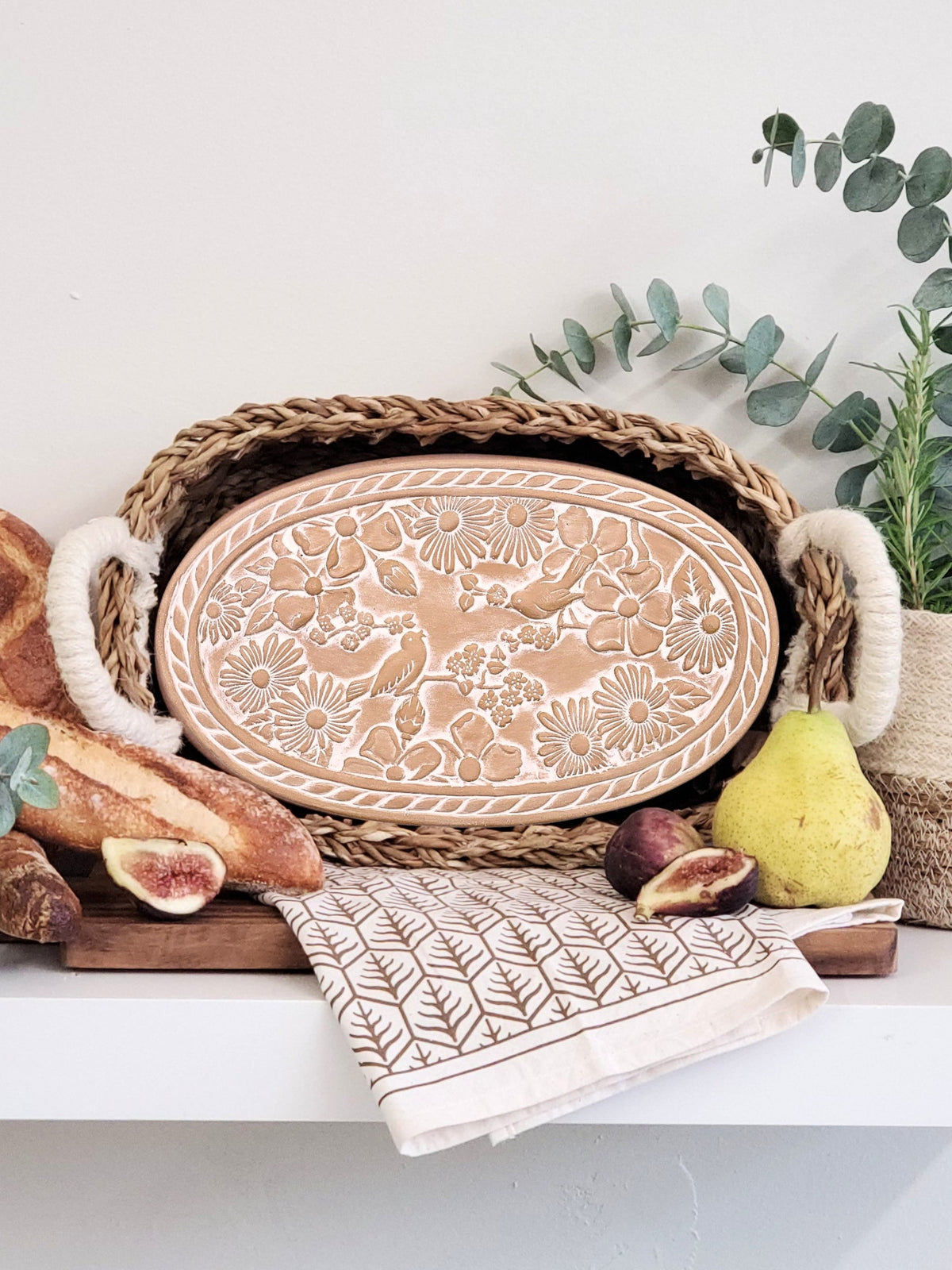 Bread Warmer & Basket Gift Set with Tea Towel - Garden Oval-1