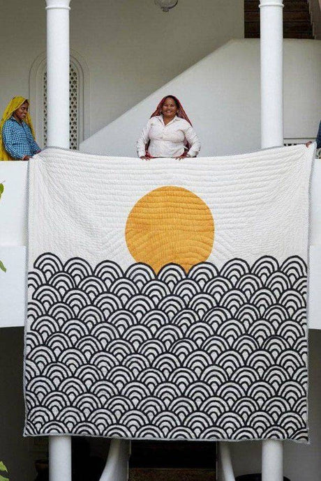 Making Waves Quilt - Sumiye Co