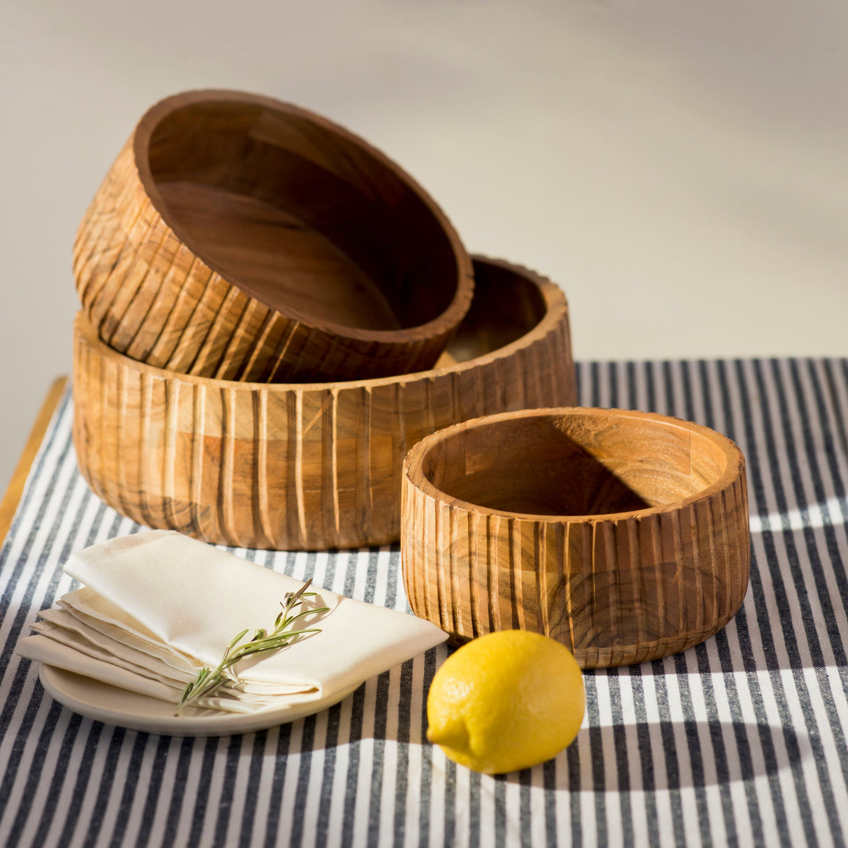 Etta Acacia Wood Bowls - Sumiye Co
