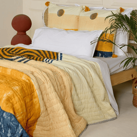 Spiral Sunset Quilt - Sumiye Co