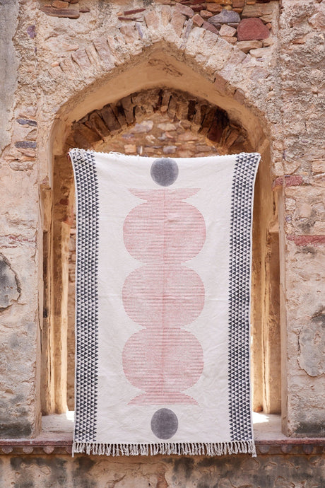 Plentiful Rug - Sumiye Co