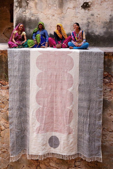 Plentiful Rug - Sumiye Co