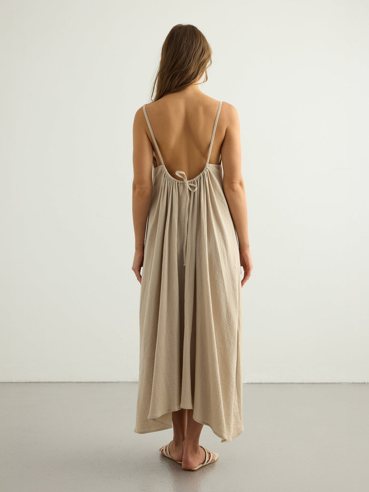 Aura Low Back Maxi Dress - Oatmeal - Sumiye Co